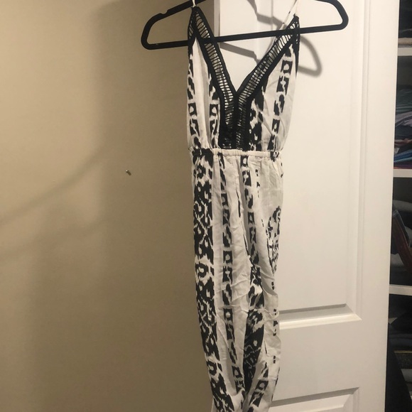 Vacation Romper - Picture 1 of 2